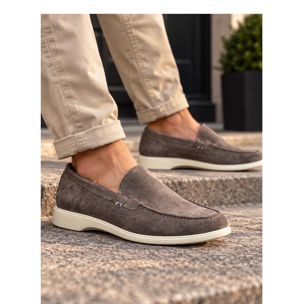 Amberjack The Loafer Stone Suede Mens Slip On Shoes Size 11 Made in Portugal